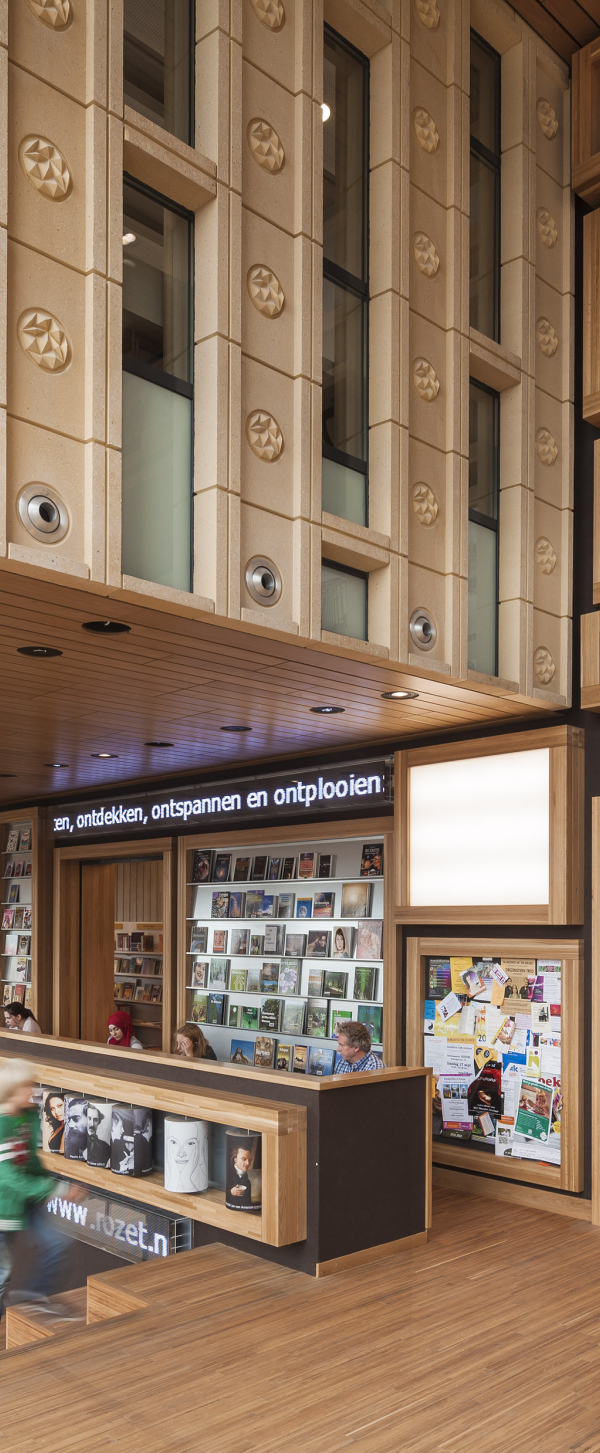 3431-2163-H-UV-DS-17-ingang bibliotheek.jpg